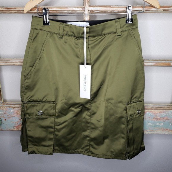 Walk Of Shame NWT Utility skirt with pockets size 6 - Picture 8 of 9